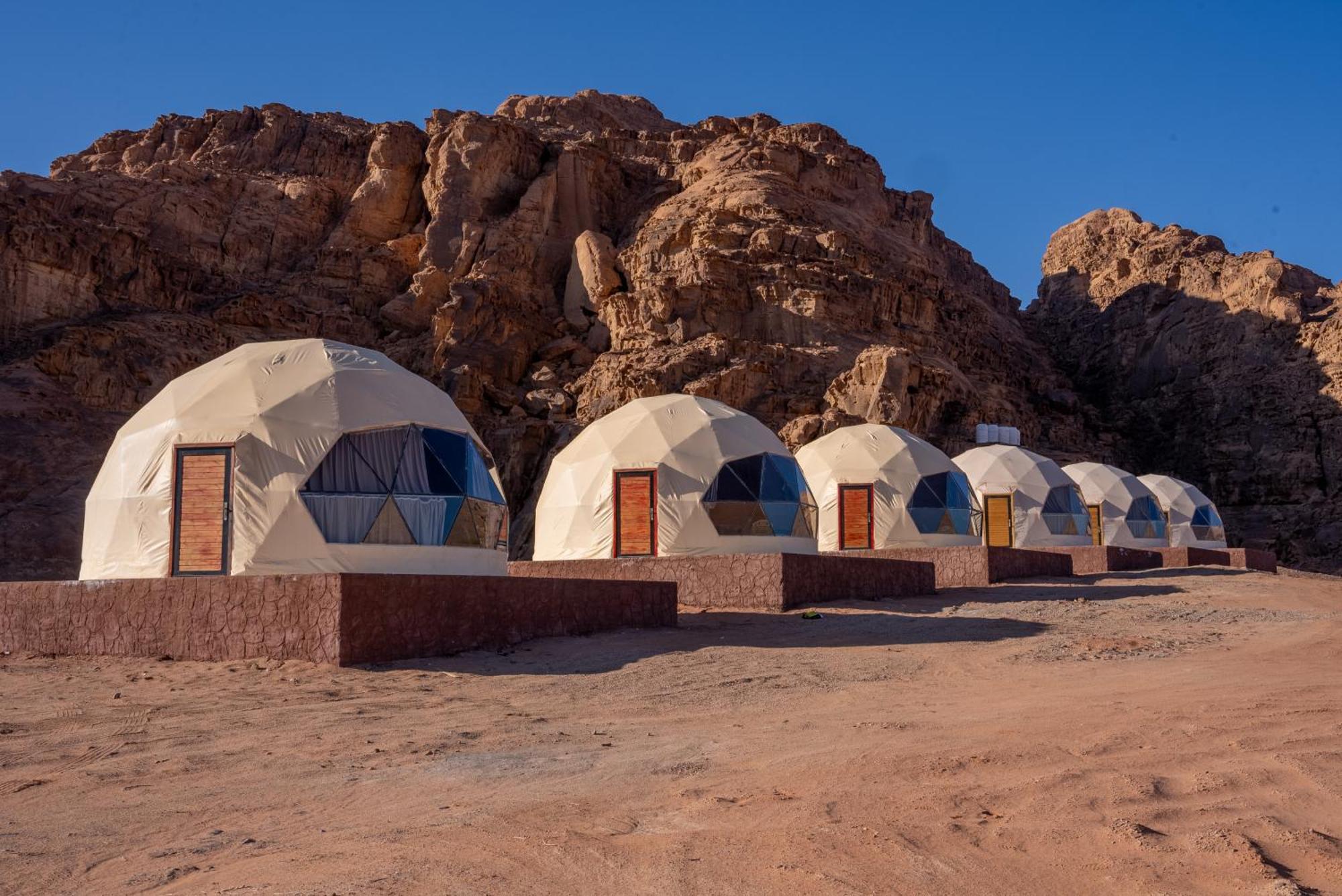 Hotel Wadi Rum Al-Omar Exterior foto